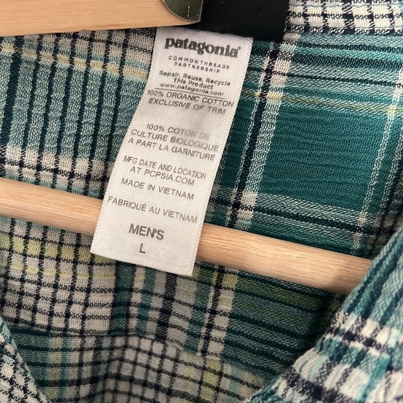 Patagonia men’s Puckerware Shirt SEERSUCKER BLEND BUTTON DOWN SIZE Large - Picture 7 of 10